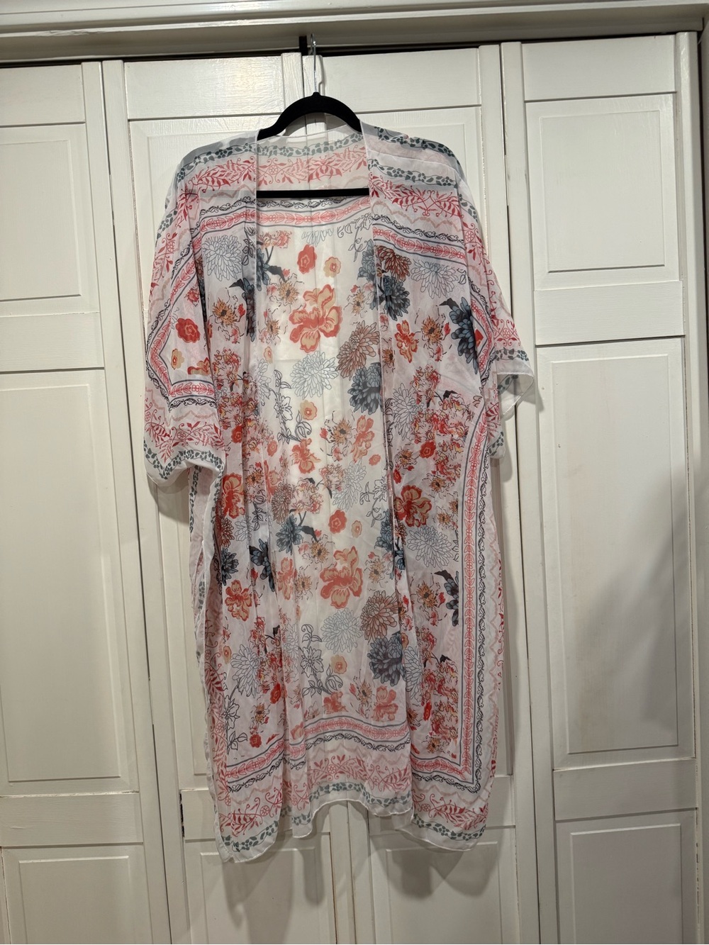 Kimono NWOT size small